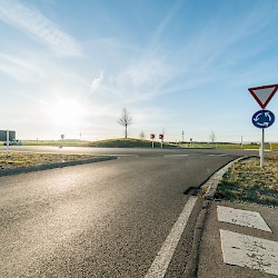 Holzheim Kreisverkehr